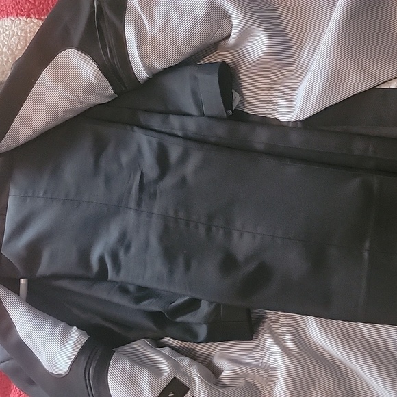 40R Zara Black Suit - Picture 4 of 4